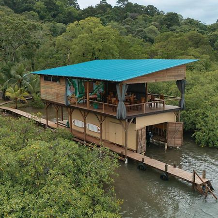 Roam Yoga & Wellness Lodge Bocas Town Bagian luar foto