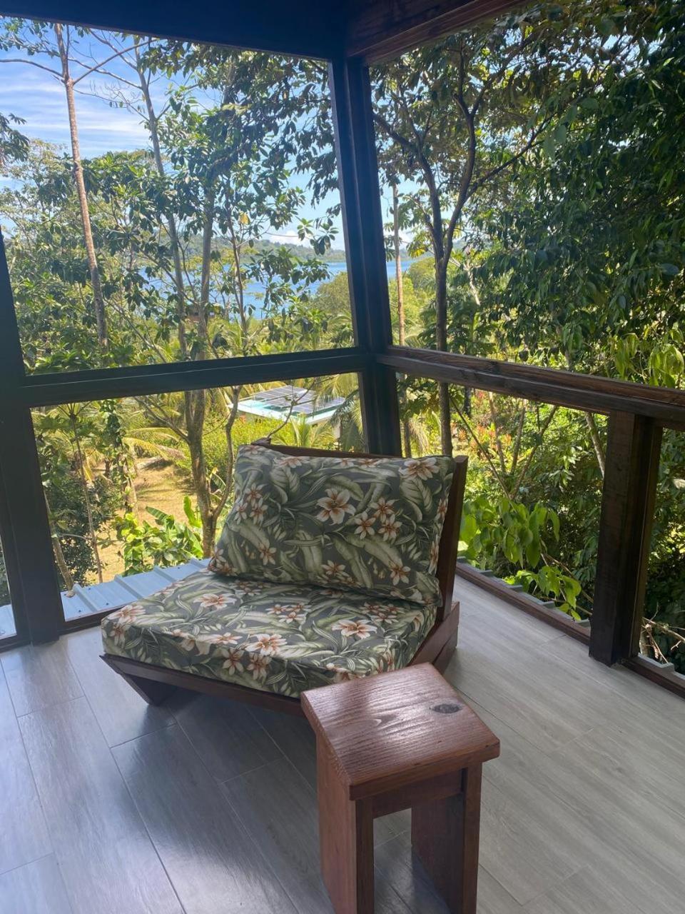 Roam Yoga & Wellness Lodge Bocas Town Bagian luar foto